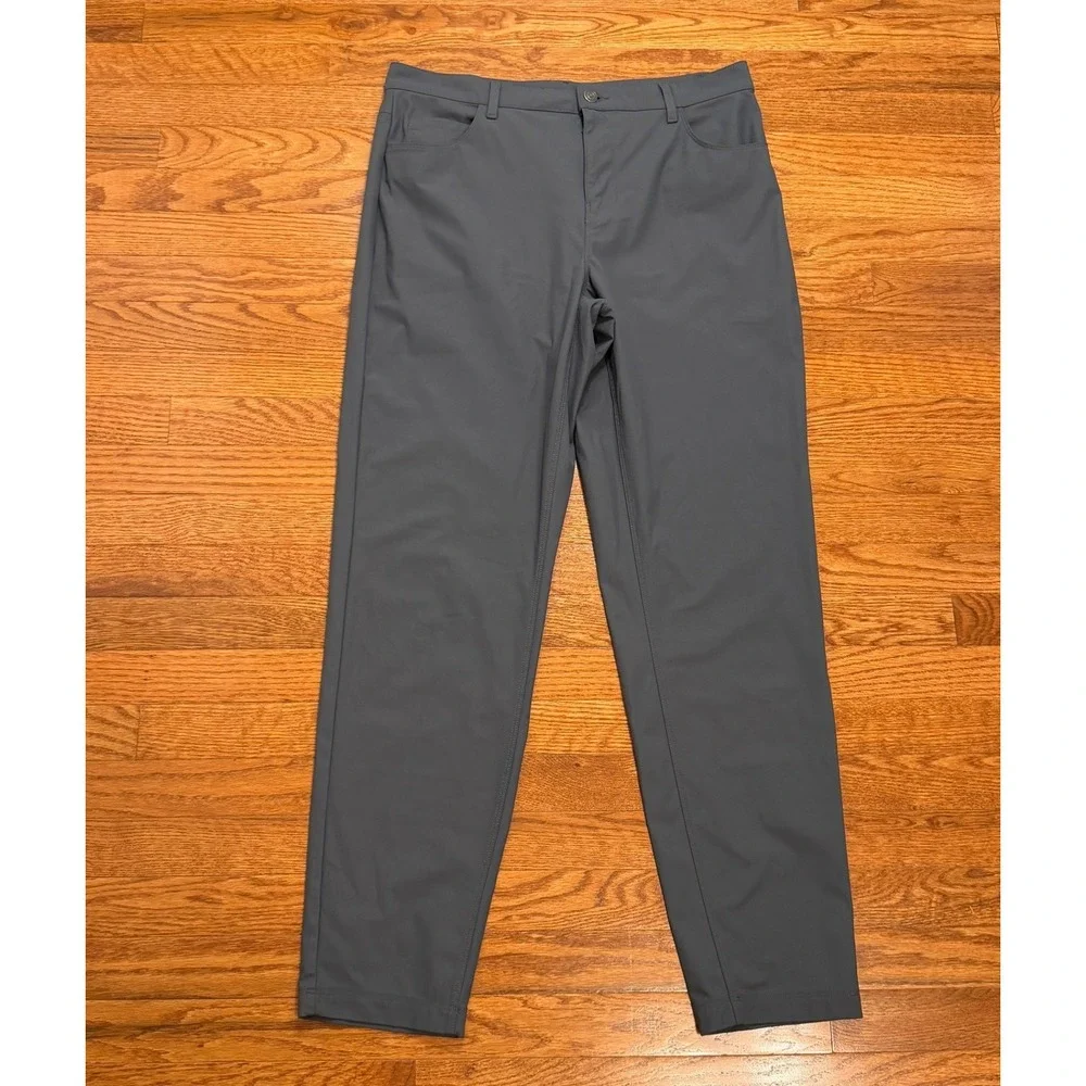 Fabletics The Only Pants Mens 34x32 Gray Golf Performance Commuter Chino Stretch